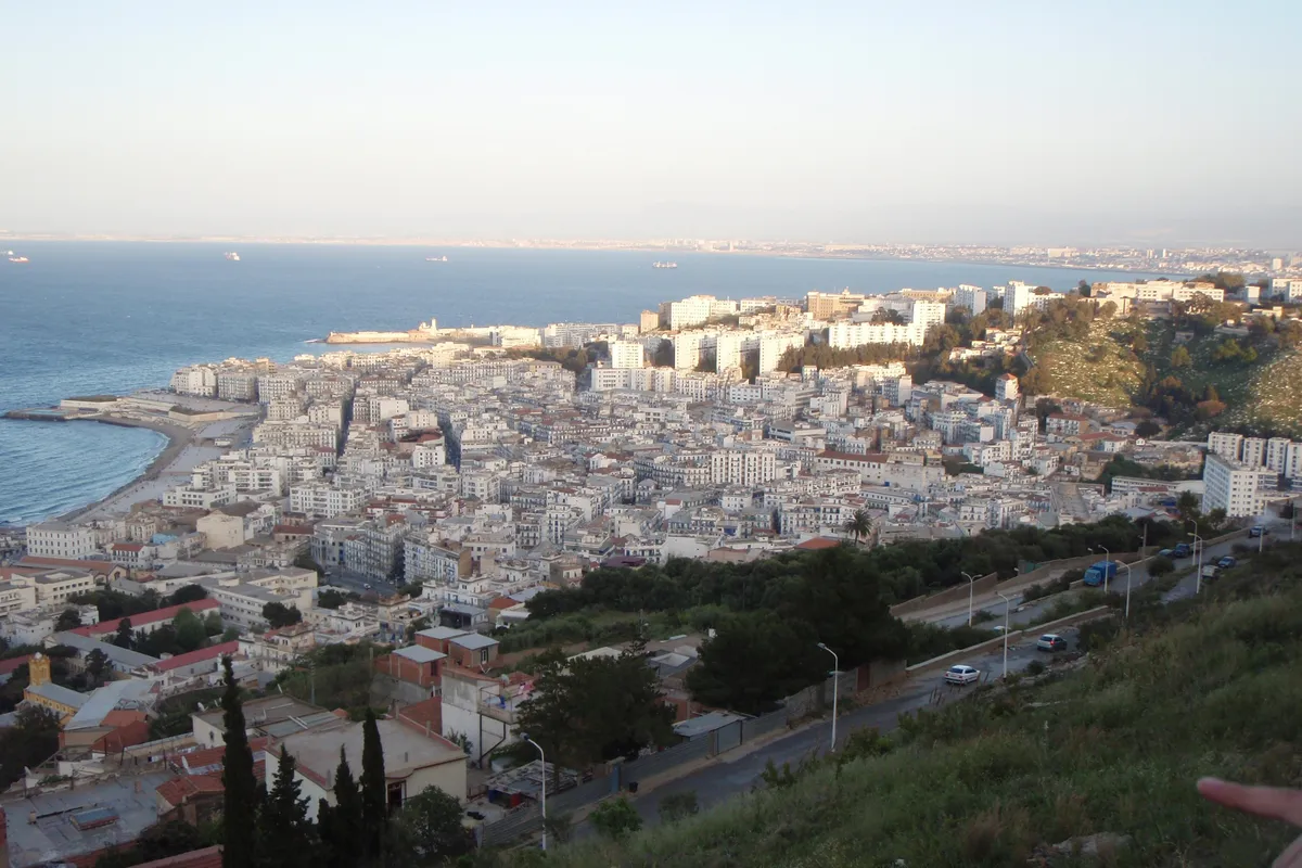 บรรยากาศย่านBab El Oued ในแอลเจียร์