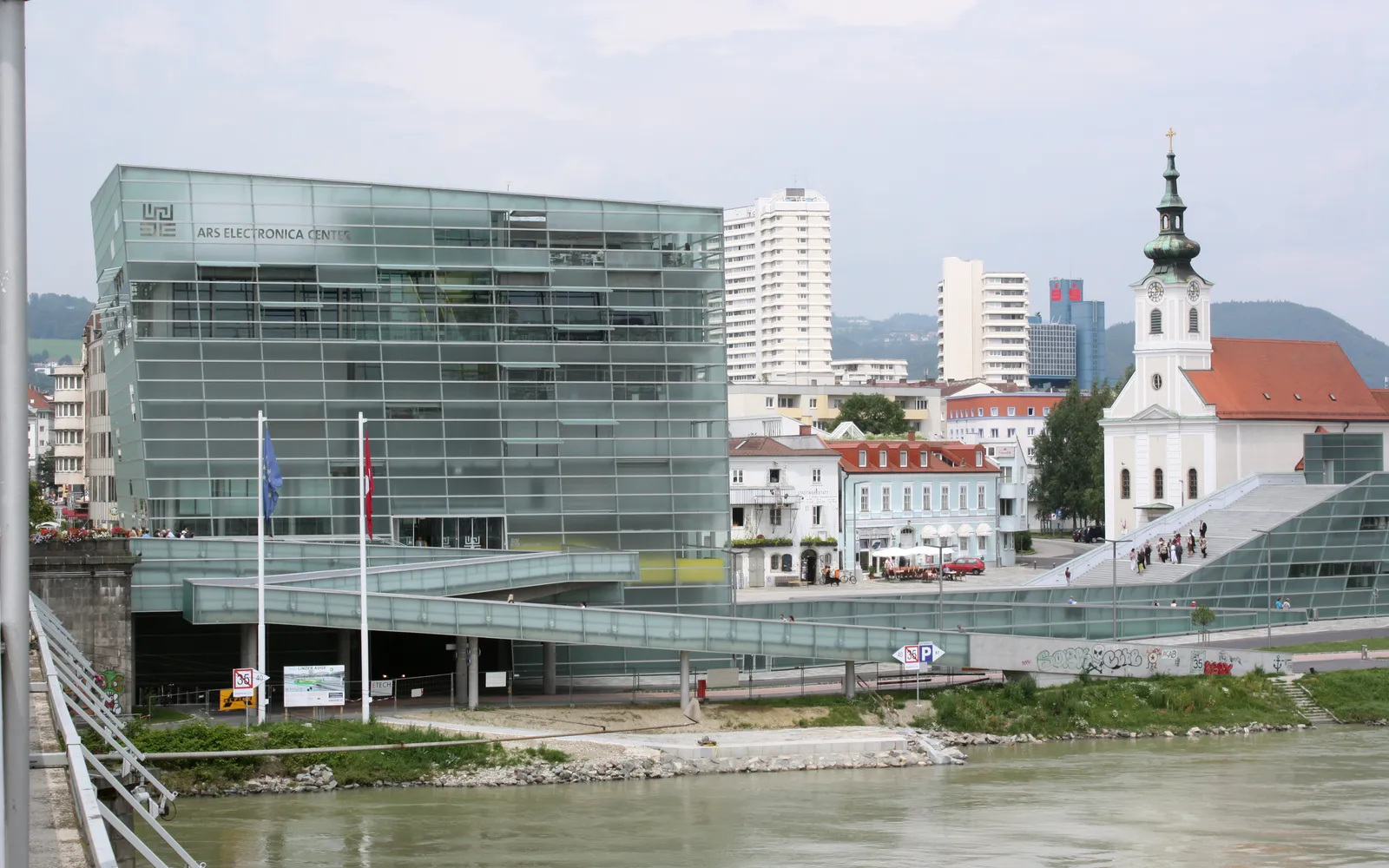6 ที่เที่ยวลินซ์ที่ไม่ควรพลาด — Ars Electronica เมืองศิลปะ เทคโนโลยี และประวัติศาสตร์ริมแม่น้ำดานูบ