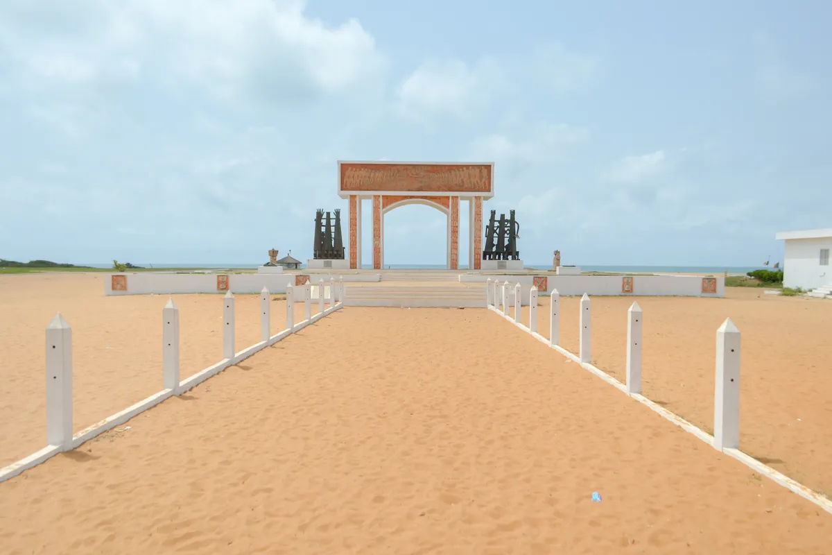 บรรยากาศย่านหาดอูยีดาห์ (Ouidah Plage) ในอูยีดาห์