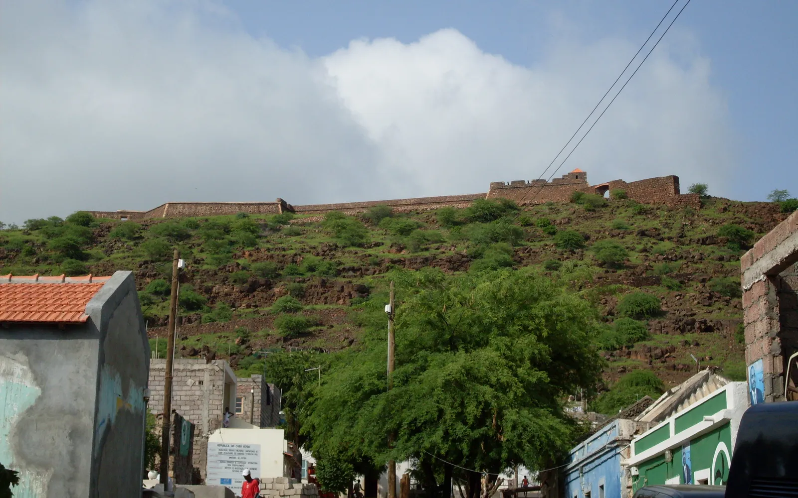 ป้อมปราการ Forte Real de São Filipe บนเนินเหนือ Cidade Velha