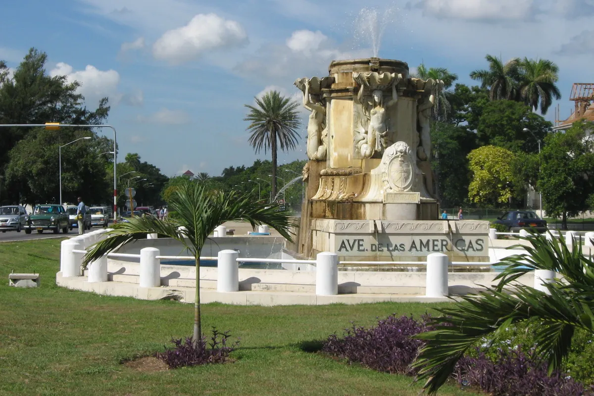 บรรยากาศย่านมิรามาร์ (Miramar) ในฮาวานา