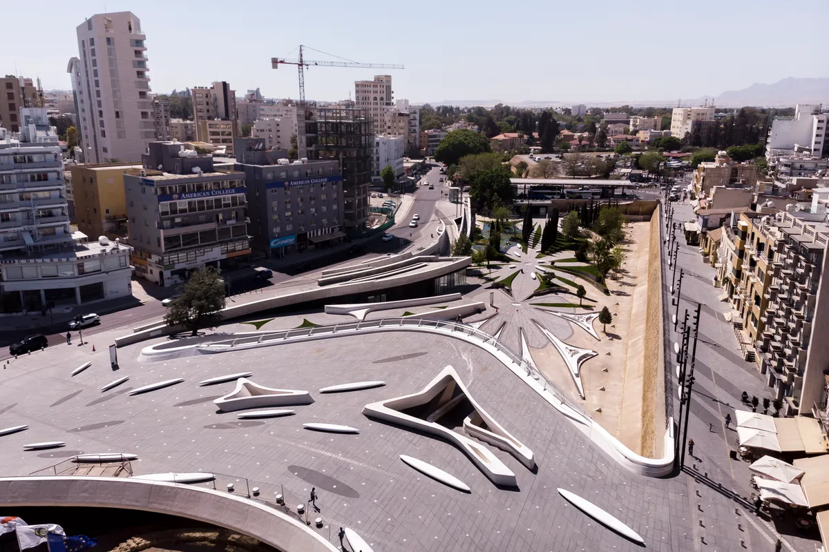 บรรยากาศย่านรอบกำแพงเวนิส (Eleftheria Square) ในนิโคเซีย