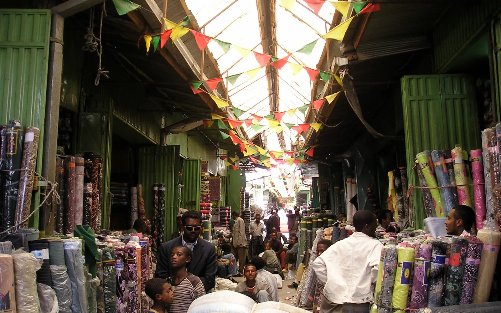 ตลาดเมอร์คาโต ตลาดเปิดโล่งที่ใหญ่ที่สุดในแอฟริกา