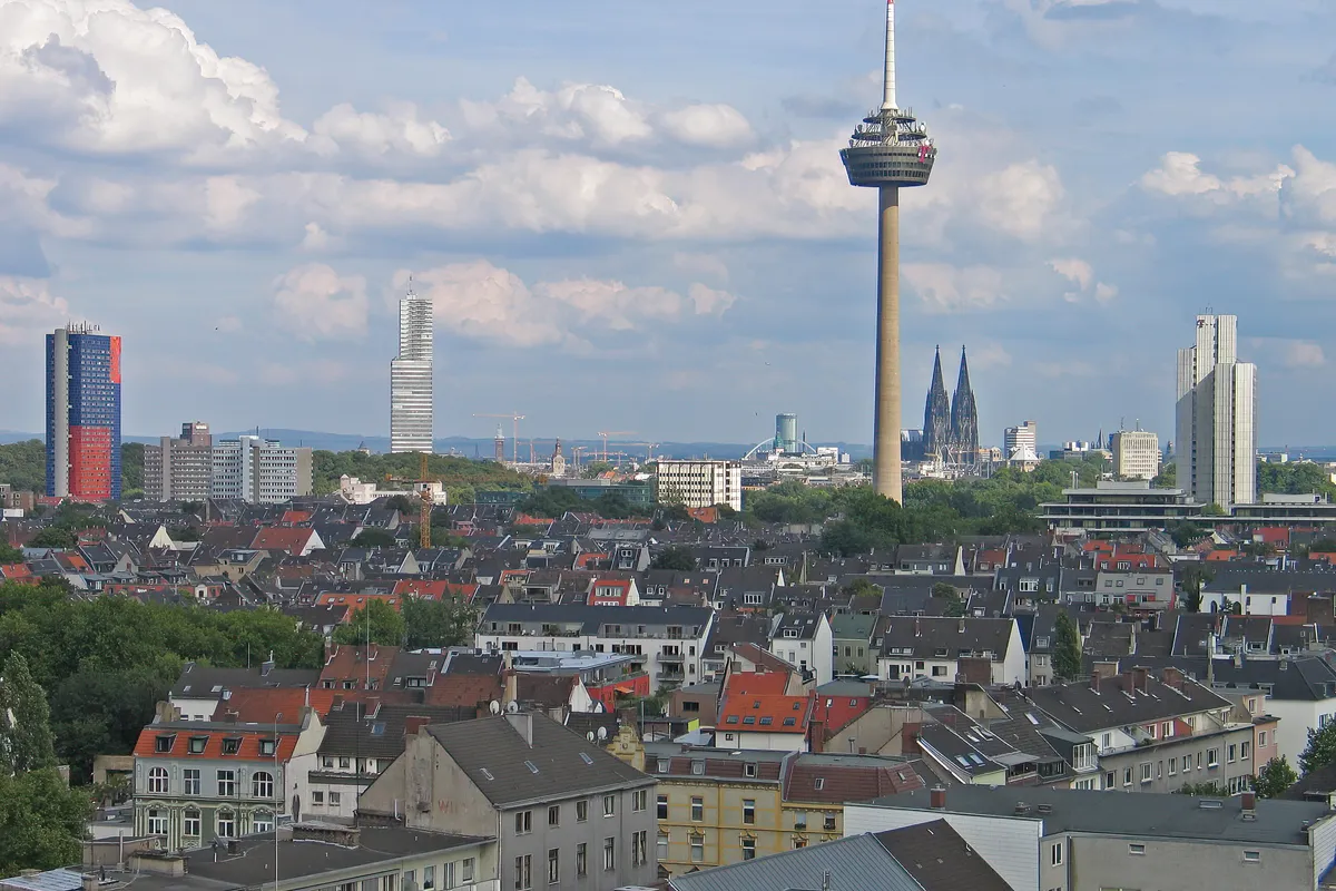 บรรยากาศย่านเอเรินเฟลด์ (Ehrenfeld) ในโคโลญ