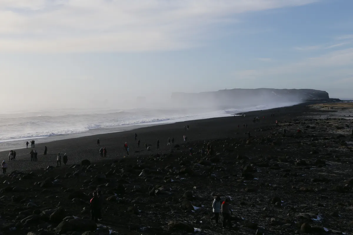 บรรยากาศย่านใกล้หาดเรย์นิสฟยารา (Reynishverfi) ในวิก