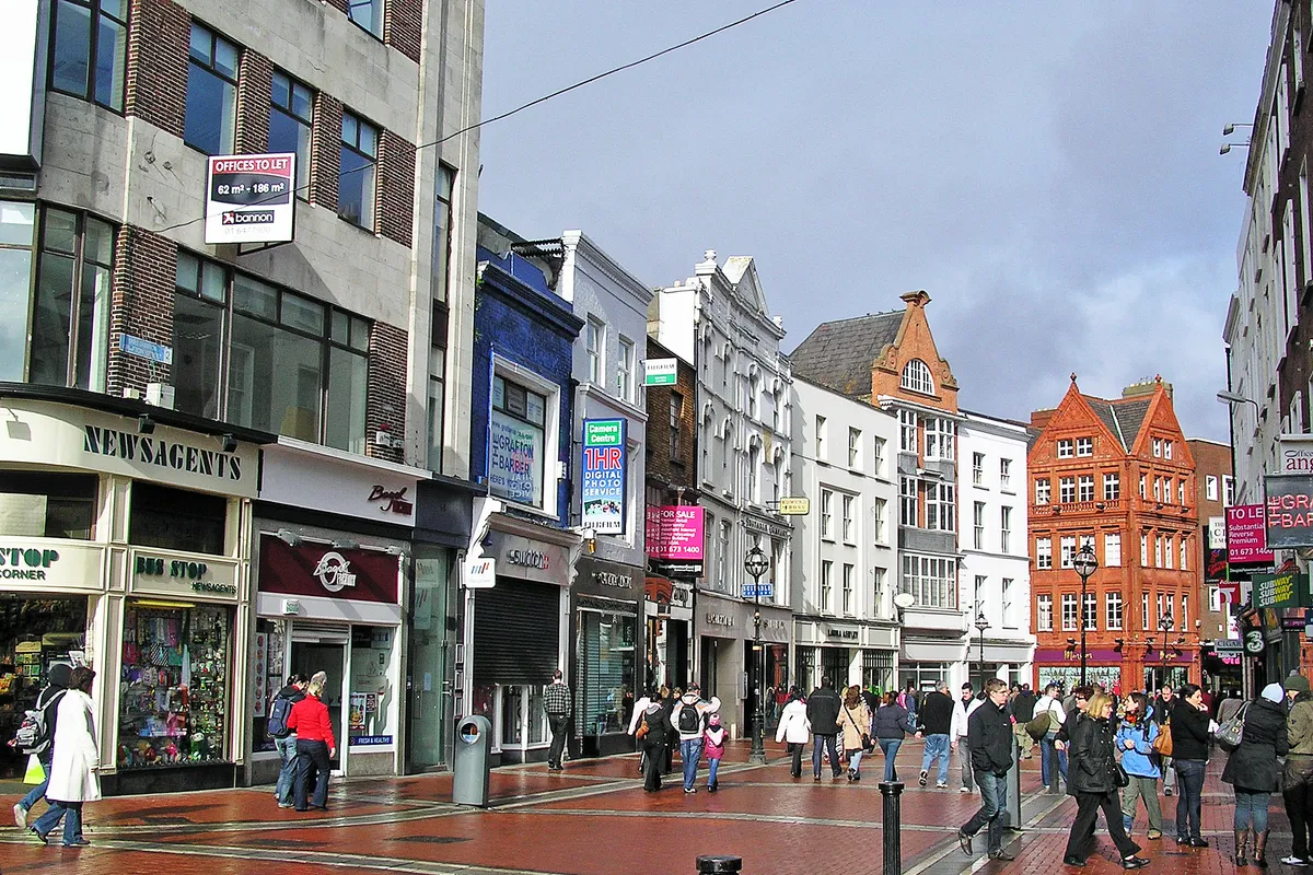 บรรยากาศย่านSt Stephen's Green & Grafton Street ในดับลิน