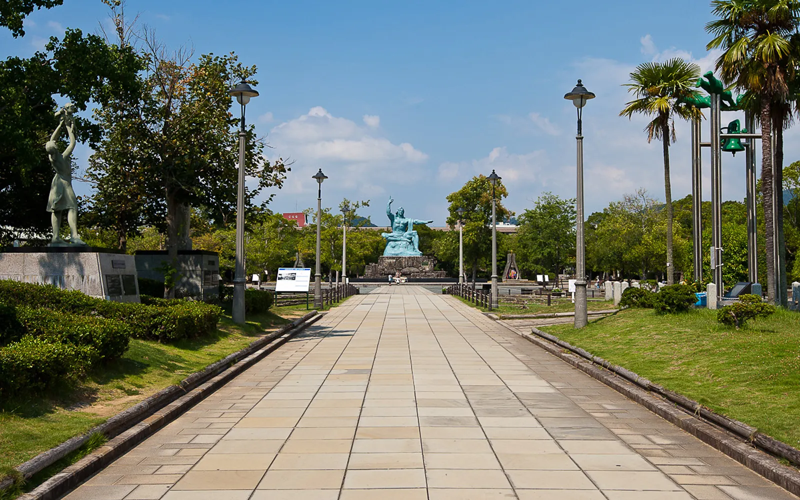 8 ที่เที่ยวนางาซากิ ประวัติศาสตร์ลึกและวิวค่ำคืนระดับโลก