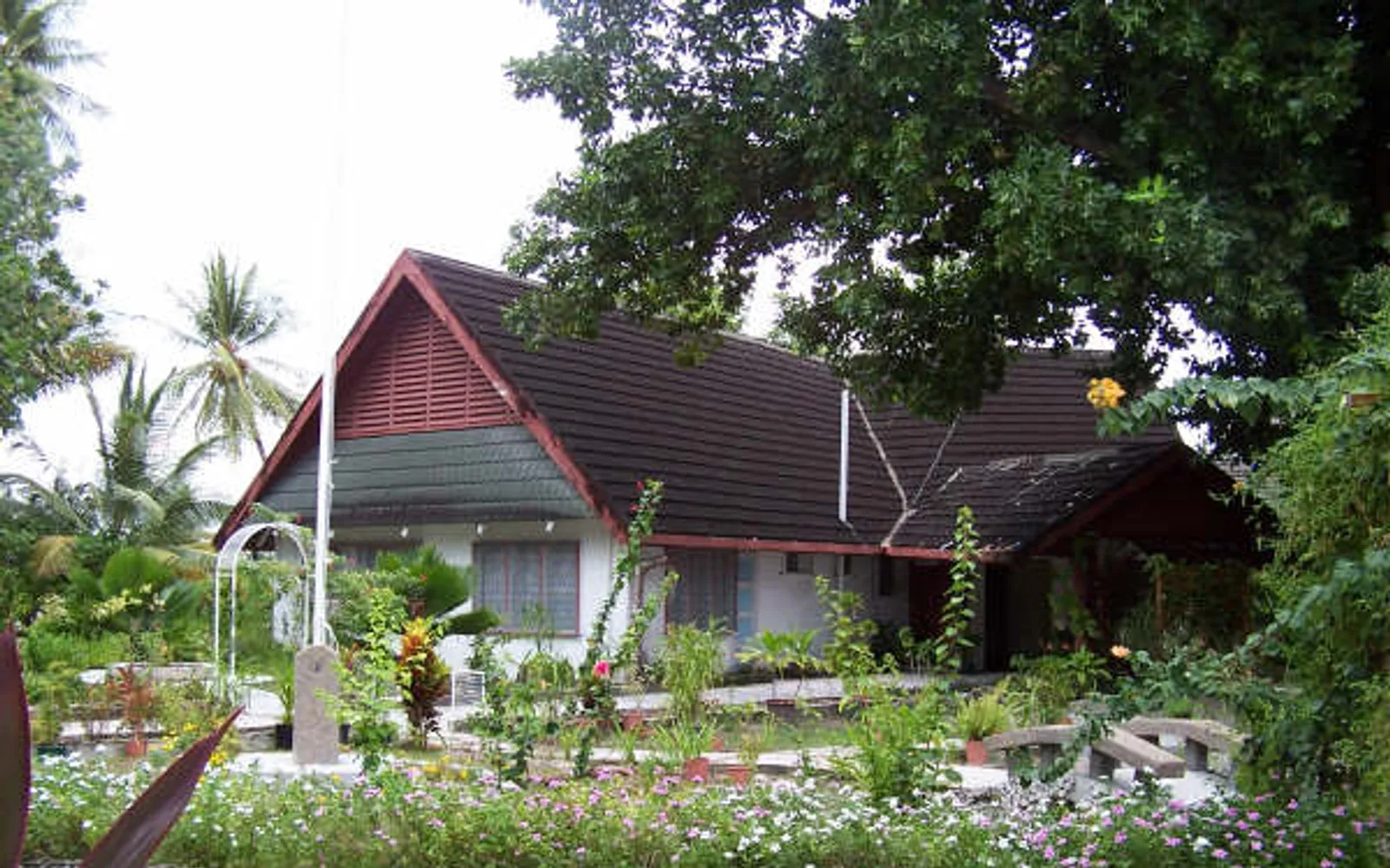 ทำเนียบรัฐ (State House) ใจกลางเมืองไบริกิ เซาท์ตาระวา