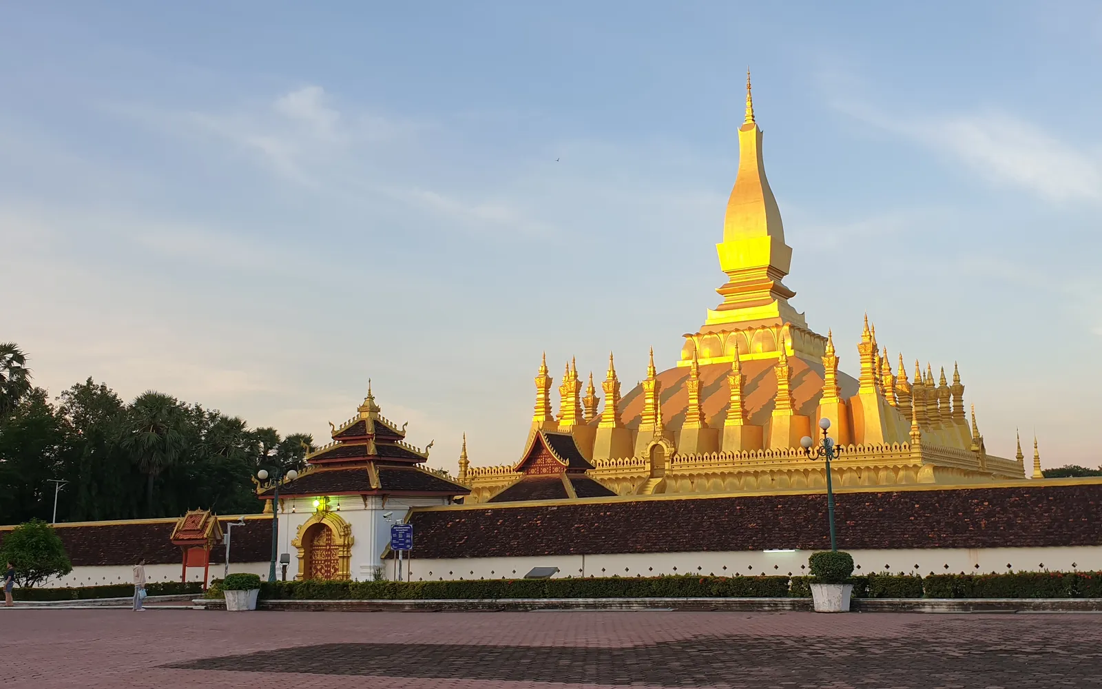 ที่เที่ยวเวียงจันทน์ 2026 — 10 จุดห้ามพลาดในเมืองหลวงลาว