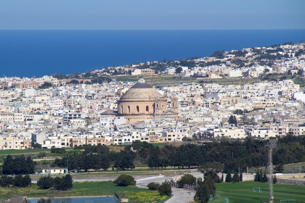 บรรยากาศย่านเซ็นทรัลมอลตา / มอสตา (Mosta) ในมดีนา