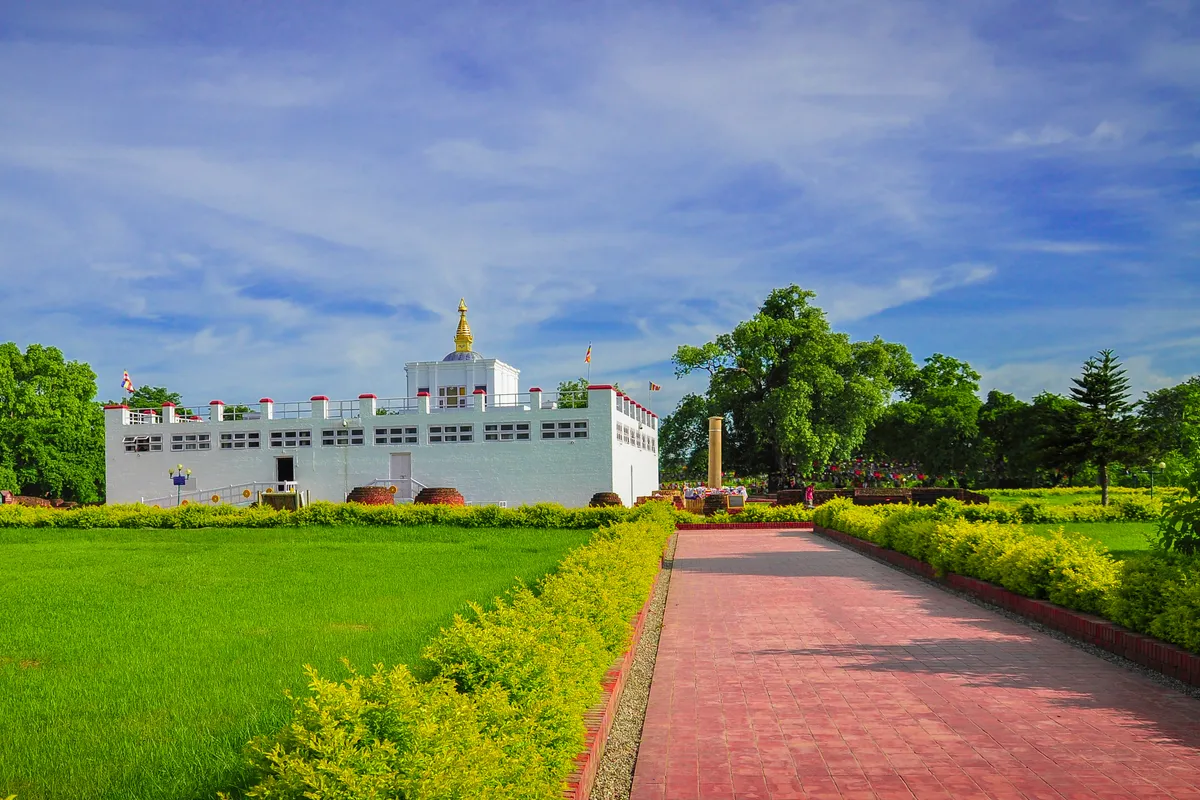 บรรยากาศย่านวัดนานาชาติที่เปิดให้พัก ในลุมพินี