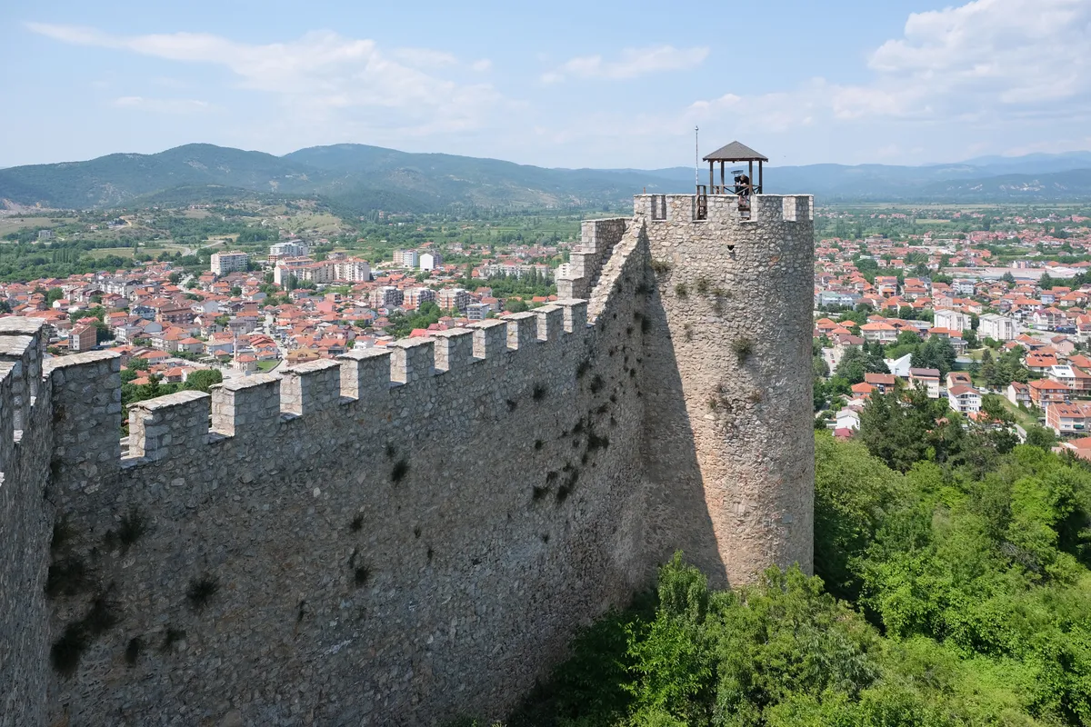 บรรยากาศย่านเมืองเก่า (Stara Čaršija) ในโอครีด
