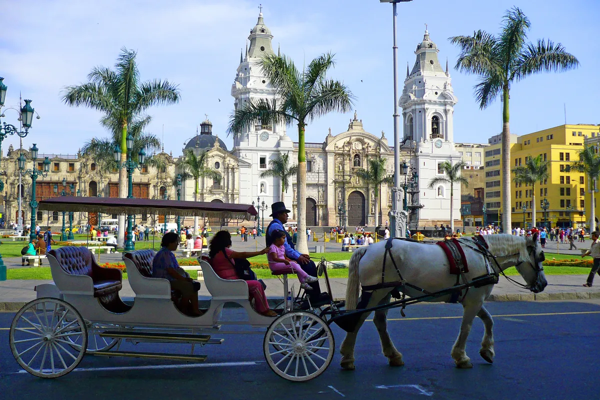 บรรยากาศย่านCentro Histórico ในลิมา