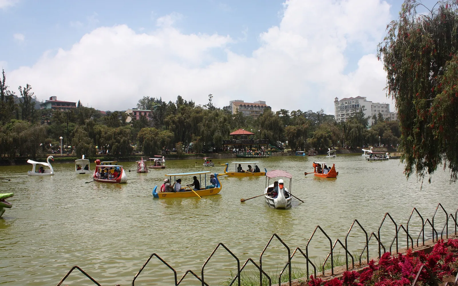 ที่เที่ยวบาเกียว: 8 สถานที่ห้ามพลาดในเมืองบนภูเขาของฟิลิปปินส์