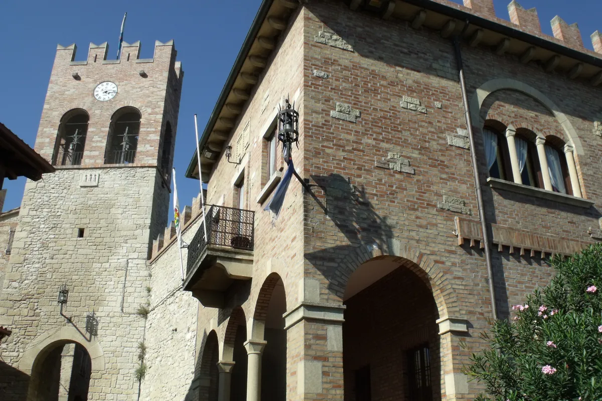 บรรยากาศย่านดอกันา / เซร์ราวัลเล (Dogana / Serravalle) ในซิตี ออฟ ซานมารีโน