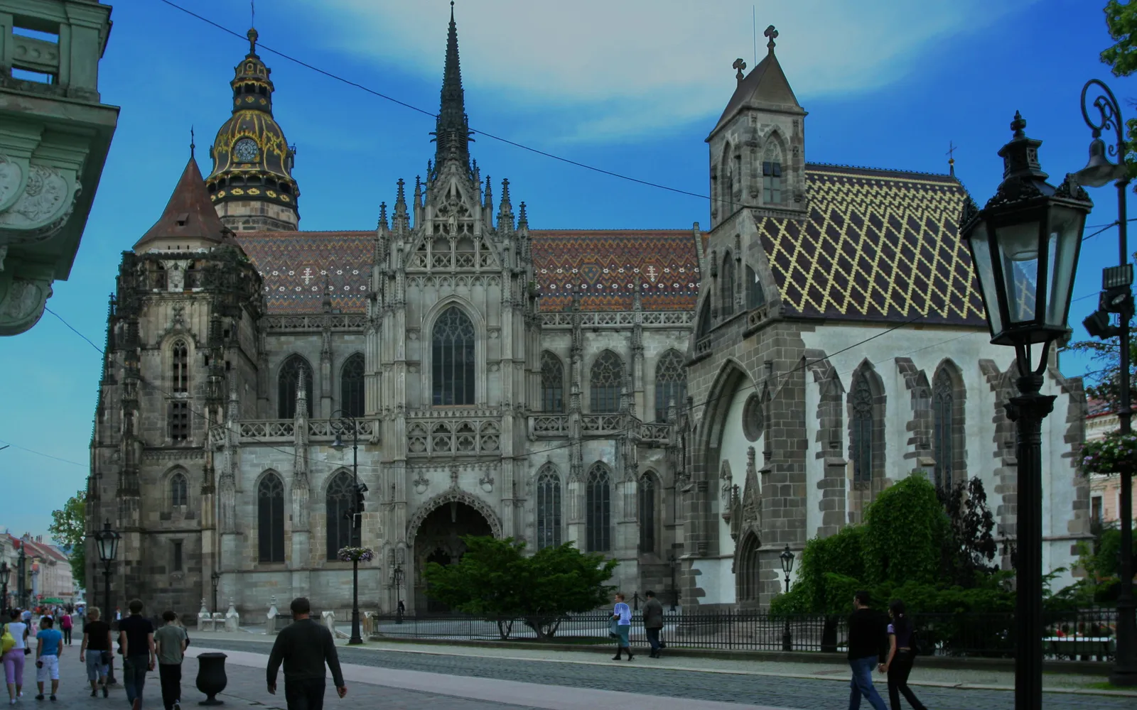 ถนนคนเดิน Hlavná ในเมืองเก่าโคชิตเซ