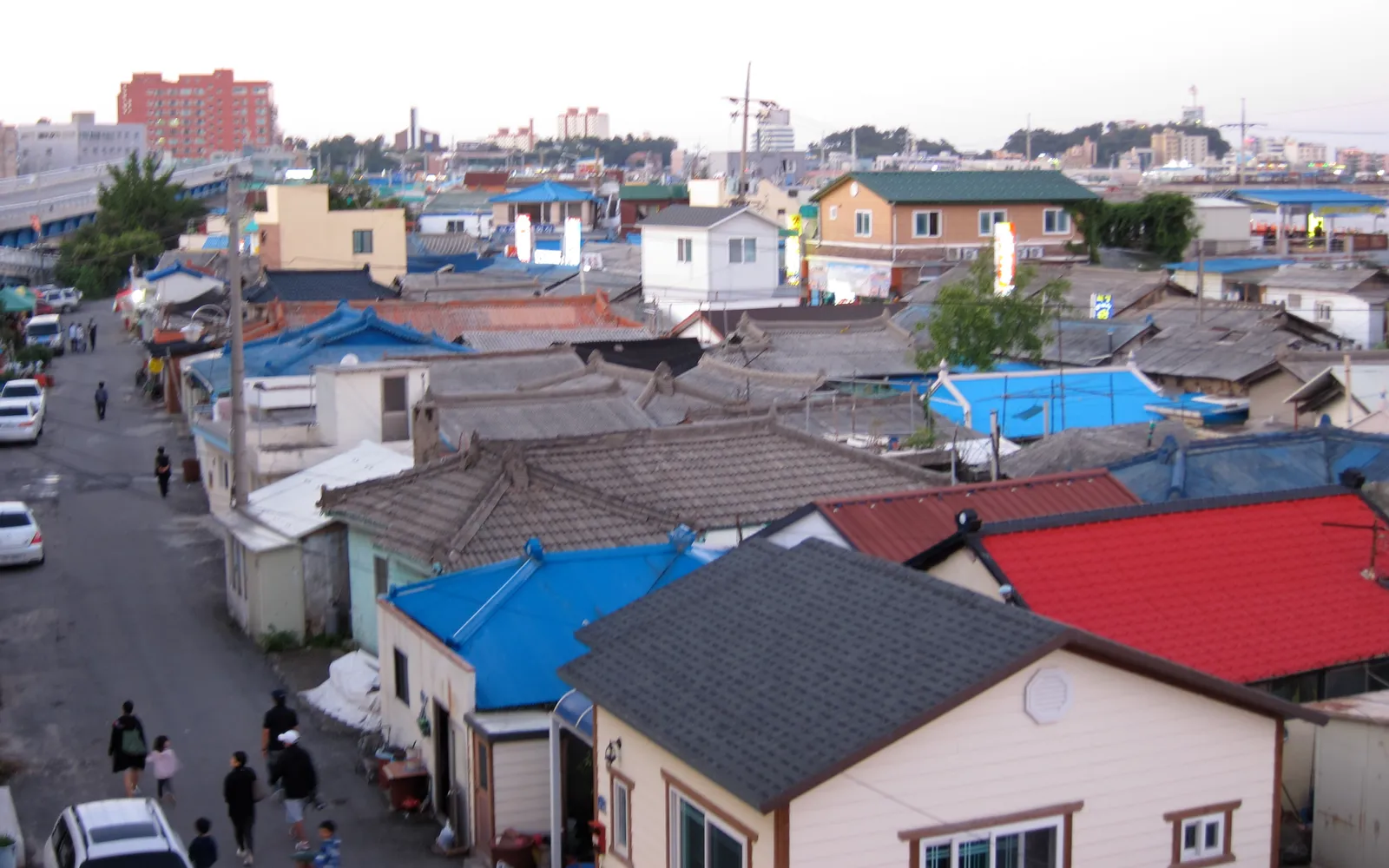 หมู่บ้านอาบายริมทะเลสาบชองโชกับบ้านเรือนดั้งเดิมสไตล์ยุค 1970
