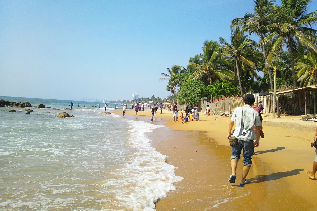 บรรยากาศย่านMount Lavinia ในโคลัมโบ