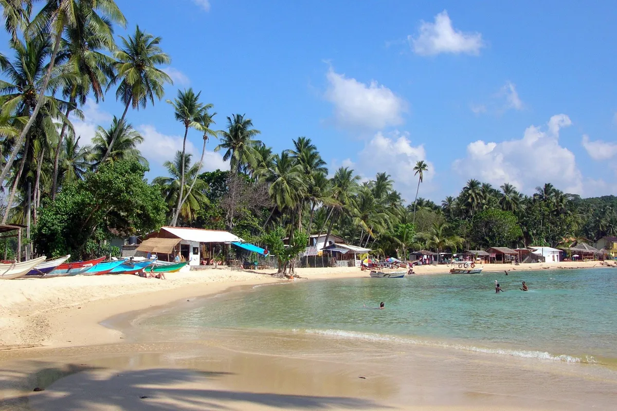 บรรยากาศย่านอุนาวาตูนา (Unawatuna) ในกอลล์