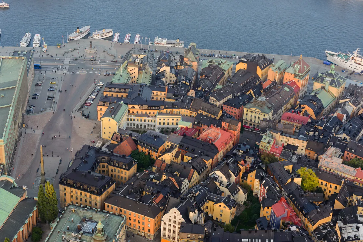 บรรยากาศย่านกัมลาสตาน (Gamla Stan) ในสตอกโฮล์ม