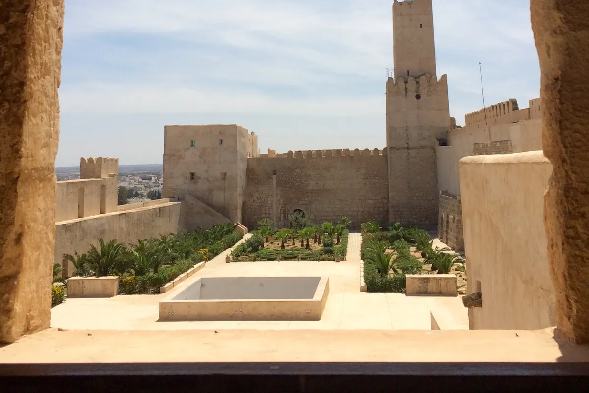 บรรยากาศย่านเมดินา + ใจกลางเมือง (Medina) ในซูส