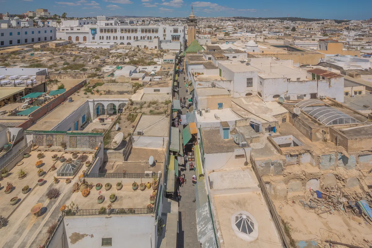 บรรยากาศย่านเมดินา (Medina) ในตูนิส