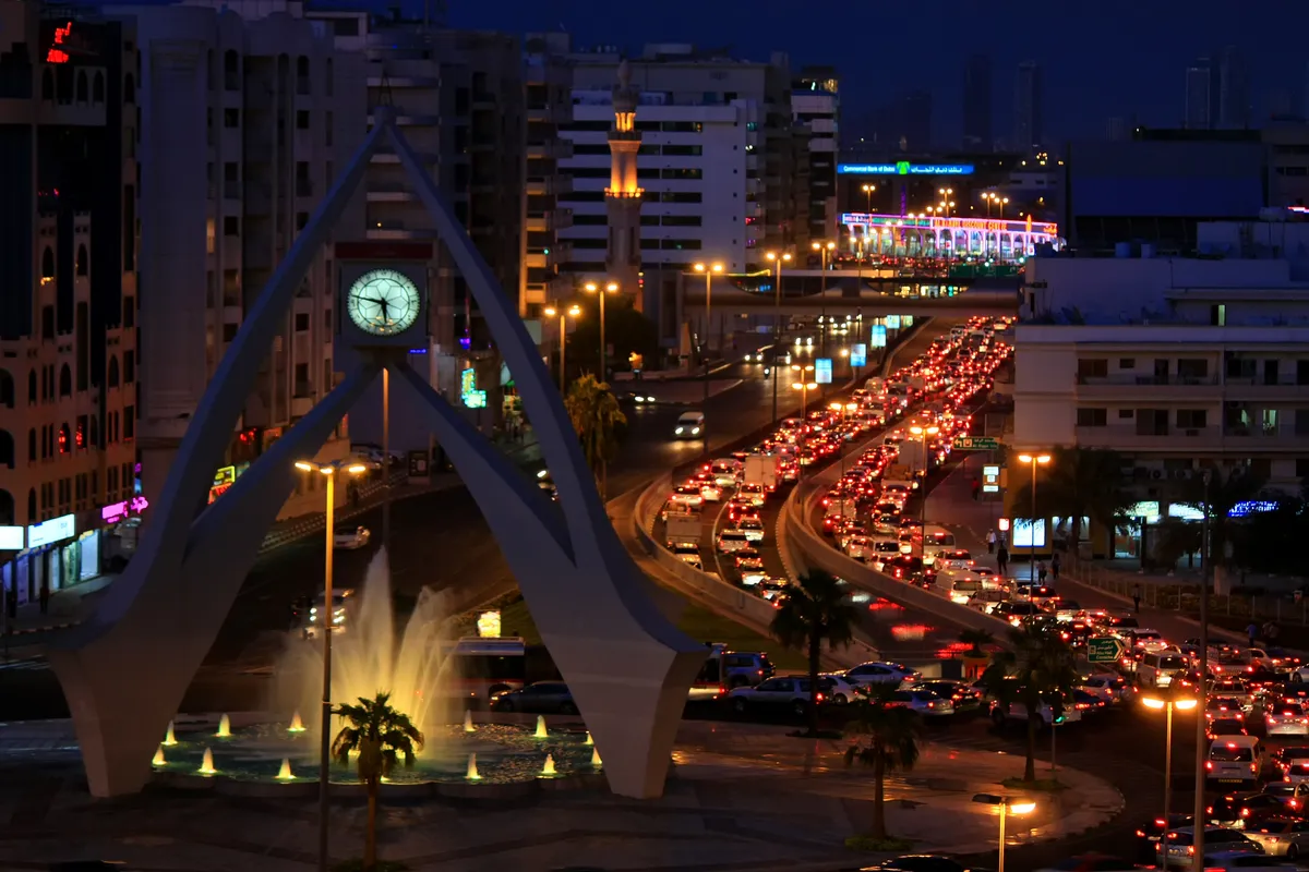 บรรยากาศย่านเดียร่า & เบอร์ดูไบ (Deira & Bur Dubai) ในดูไบ