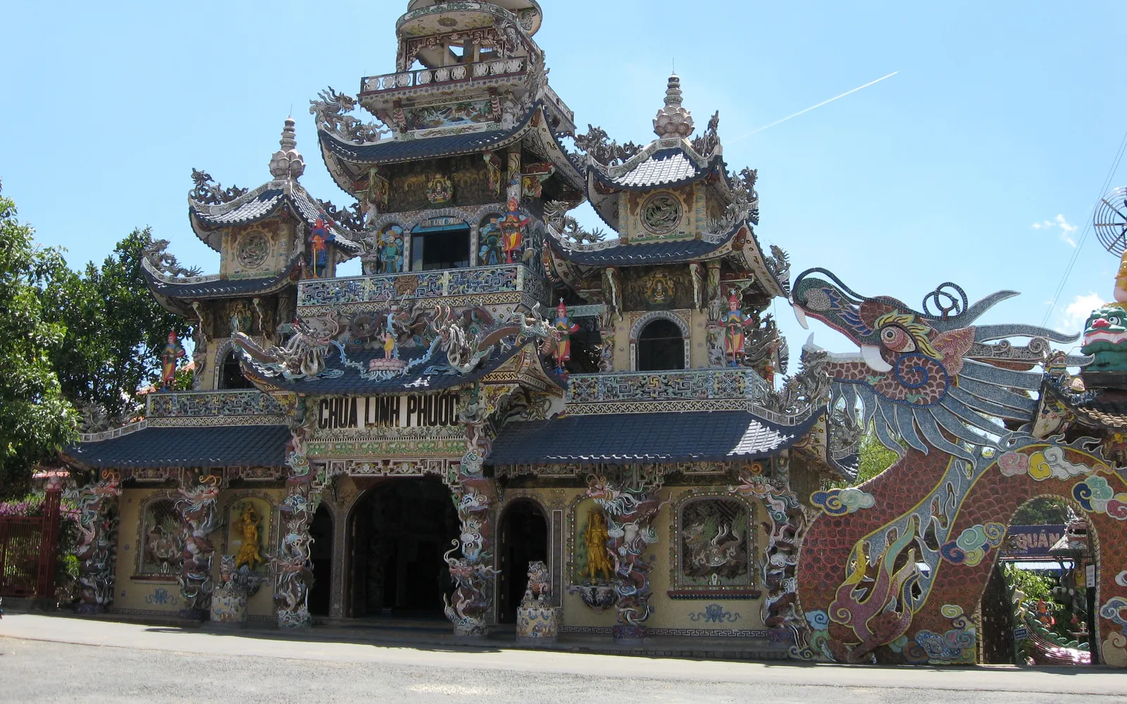 The main hall of Linh Phuoc Pagoda decorated with multicoloured ceramic mosaic