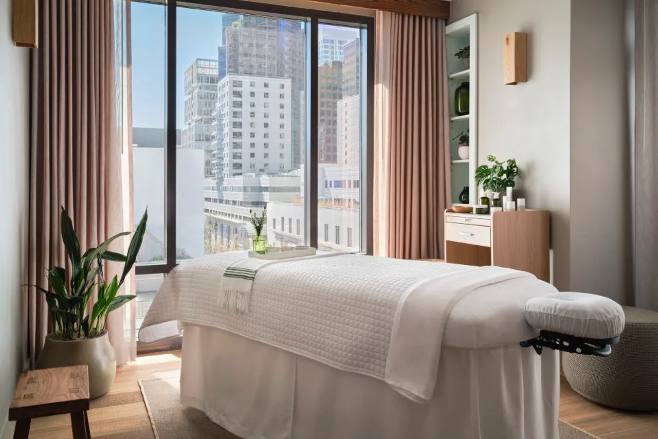 1 Hotel San Francisco — ภาพห้องพักและบรรยากาศ