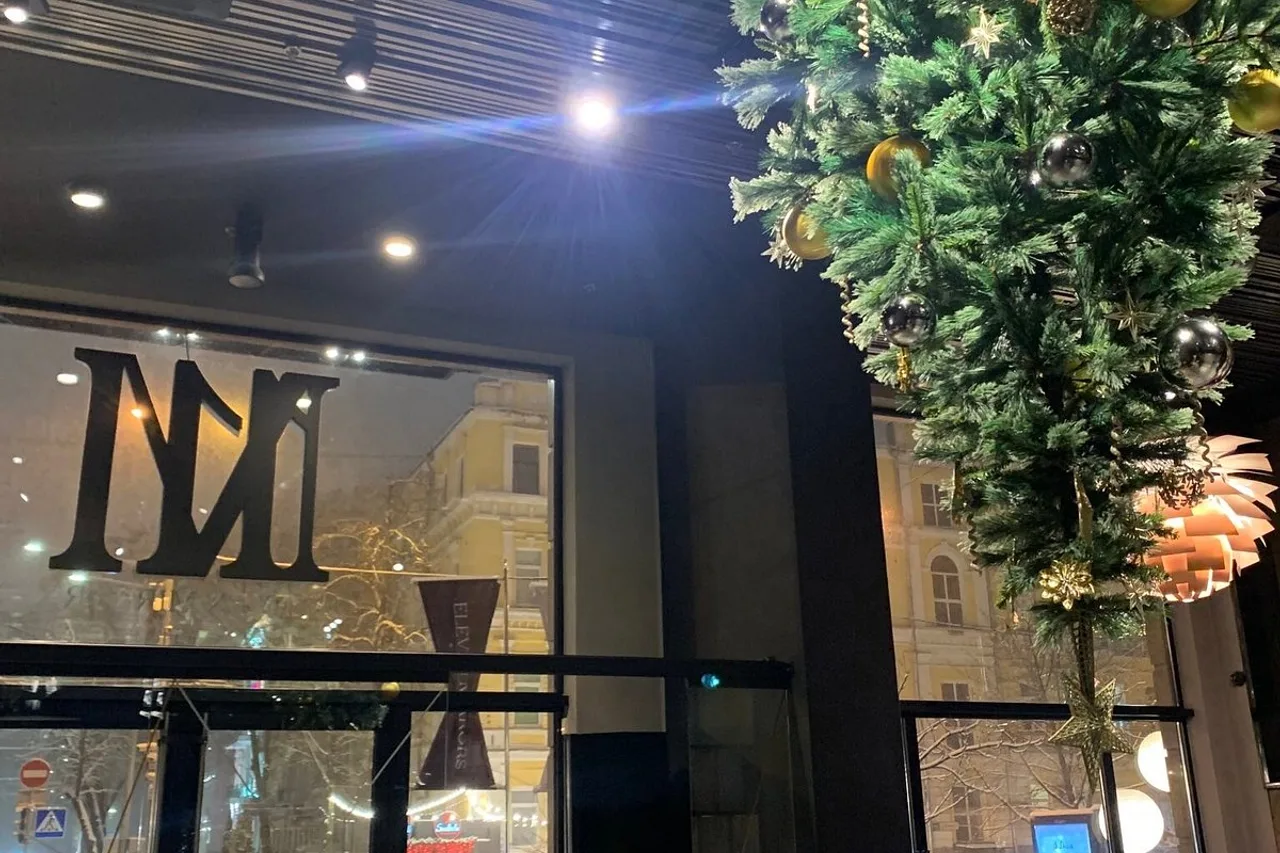 11 Mirrors Design Hotel — โรงแรมในเคียฟ
