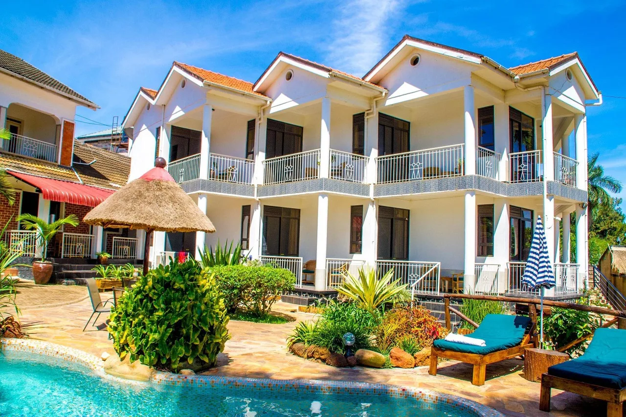2 Friends Beach Hotel — ภาพห้องพักและบรรยากาศ