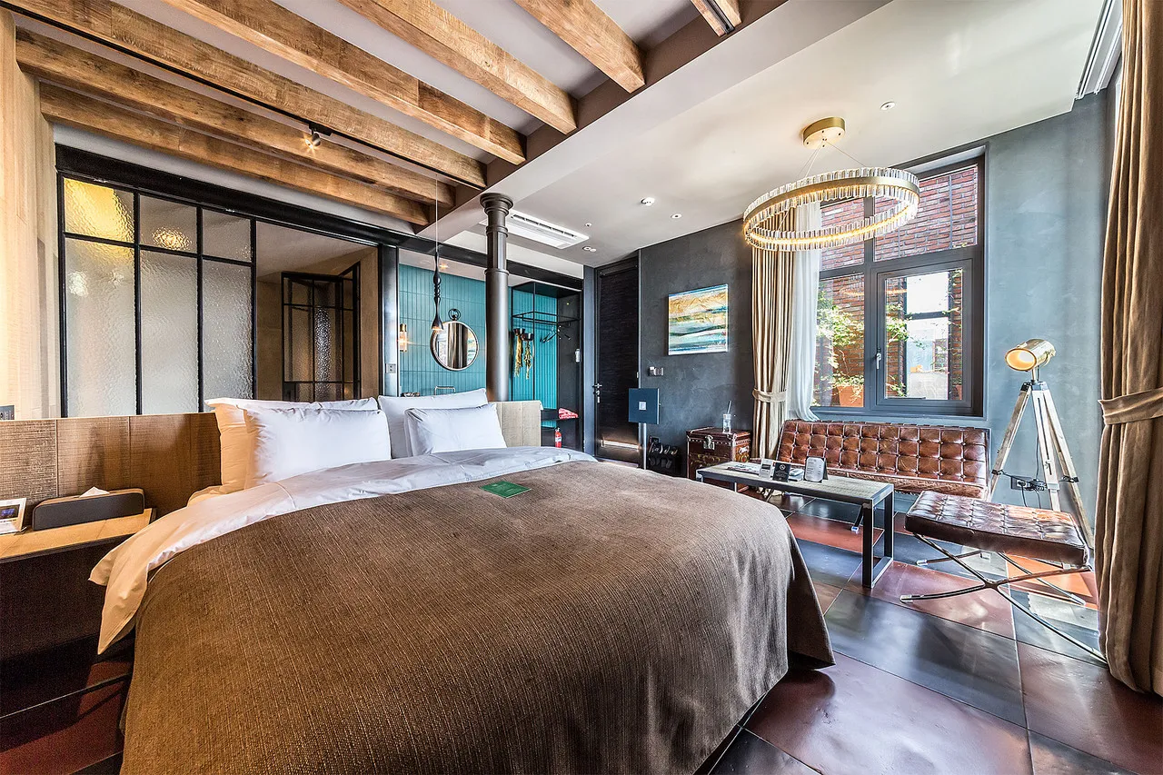 9 Brick Hotel — ภาพห้องพักและบรรยากาศ
