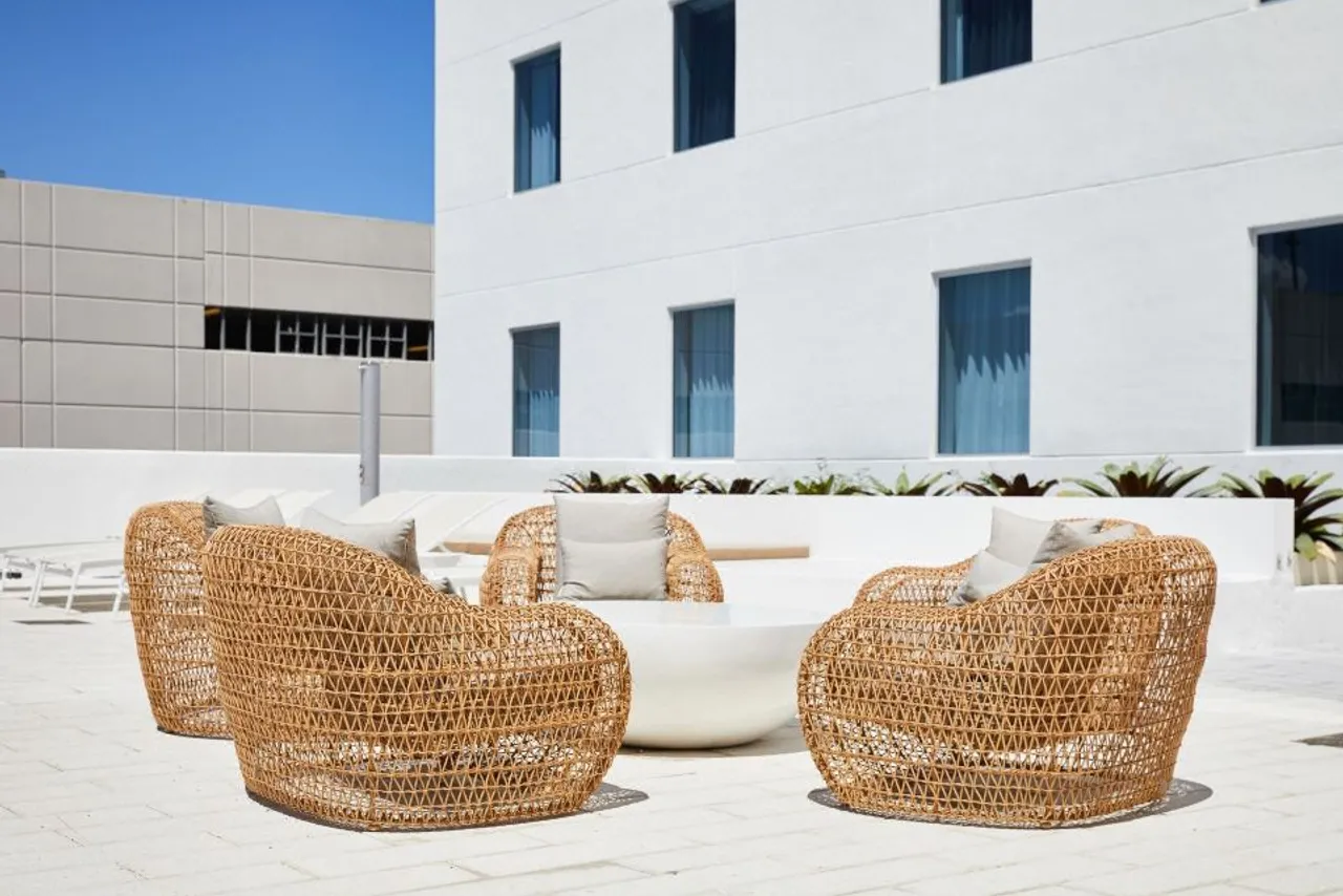 AC Hotel by Marriott Miami Aventura — ภาพห้องพักและบรรยากาศ