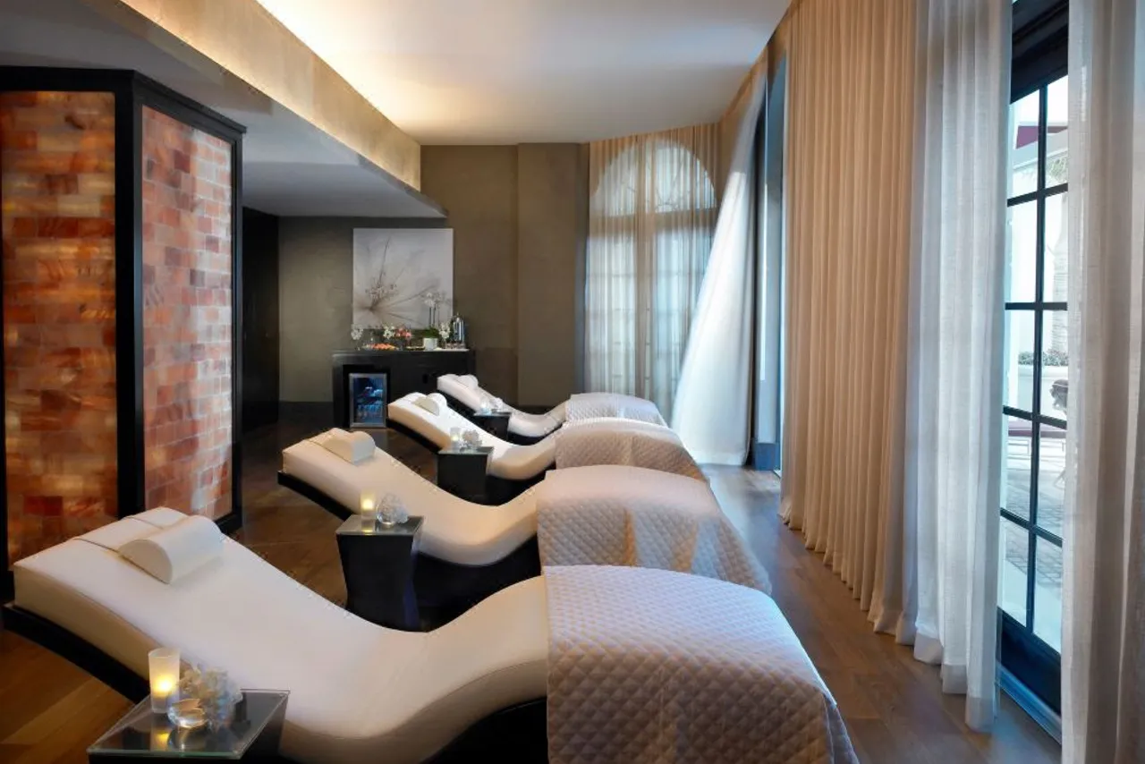 Acqualina Resort & Residences on the Beach — ภาพห้องพักและบรรยากาศ