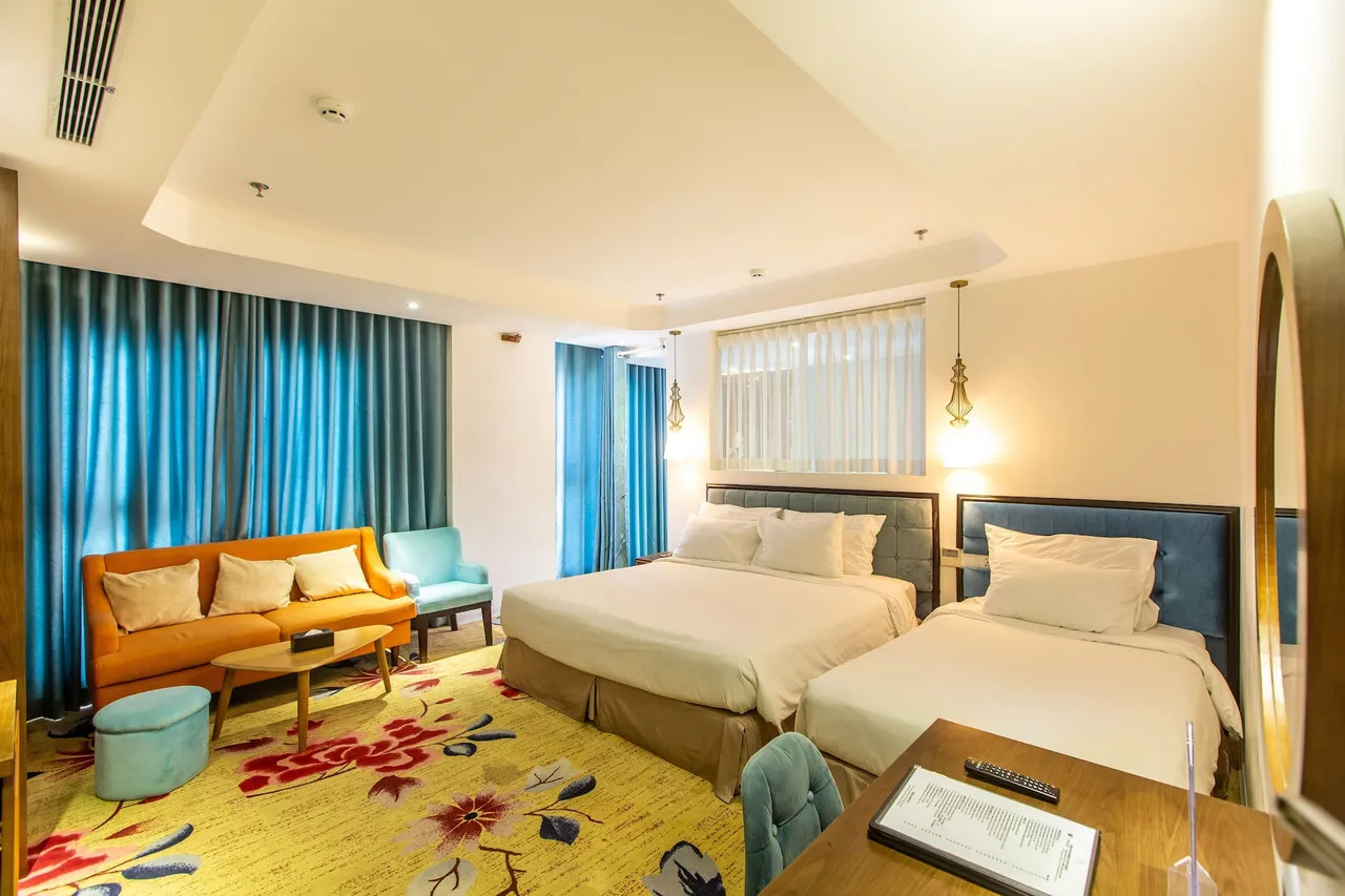 Adaline Hotel and Suite — rooms and atmosphere