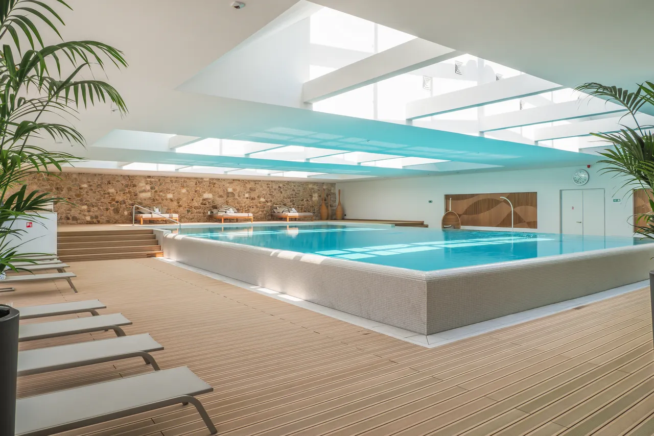 Adriana Hvar Spa Hotel — ภาพห้องพักและบรรยากาศ