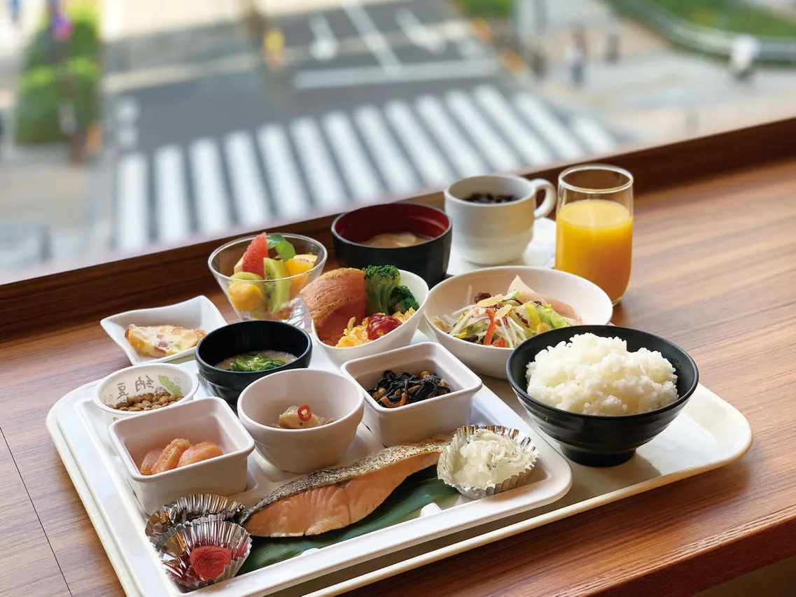 Akihabara Washington Hotel — rooms and atmosphere