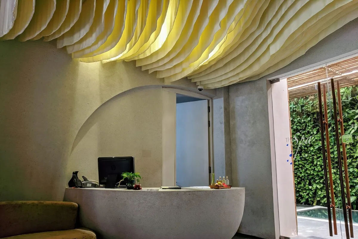 Alba Spa Hotel Hue — rooms and atmosphere