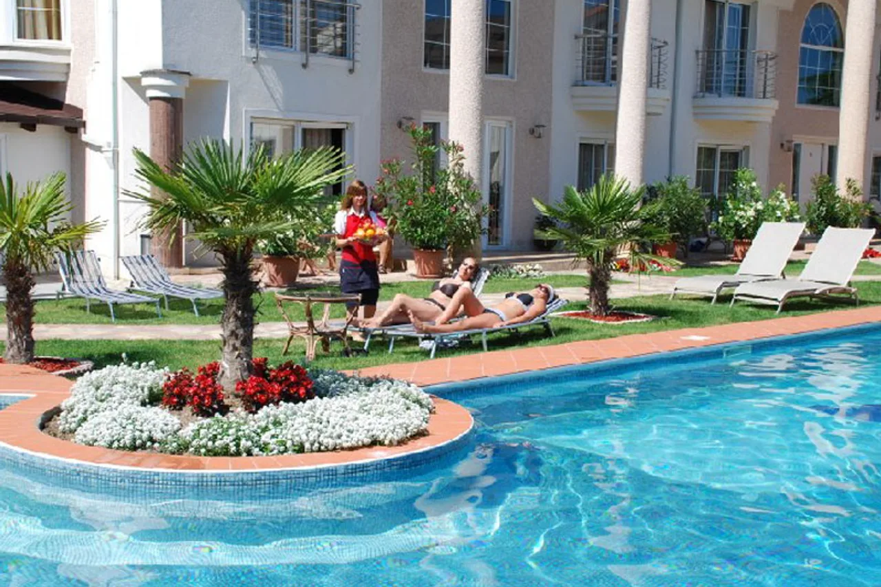 Aleksandar Villa & Spa — ภาพห้องพักและบรรยากาศ