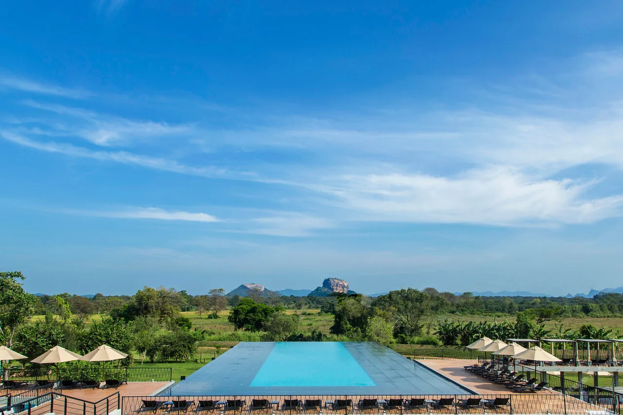 Aliya Resort & Spa — สิกิริยา