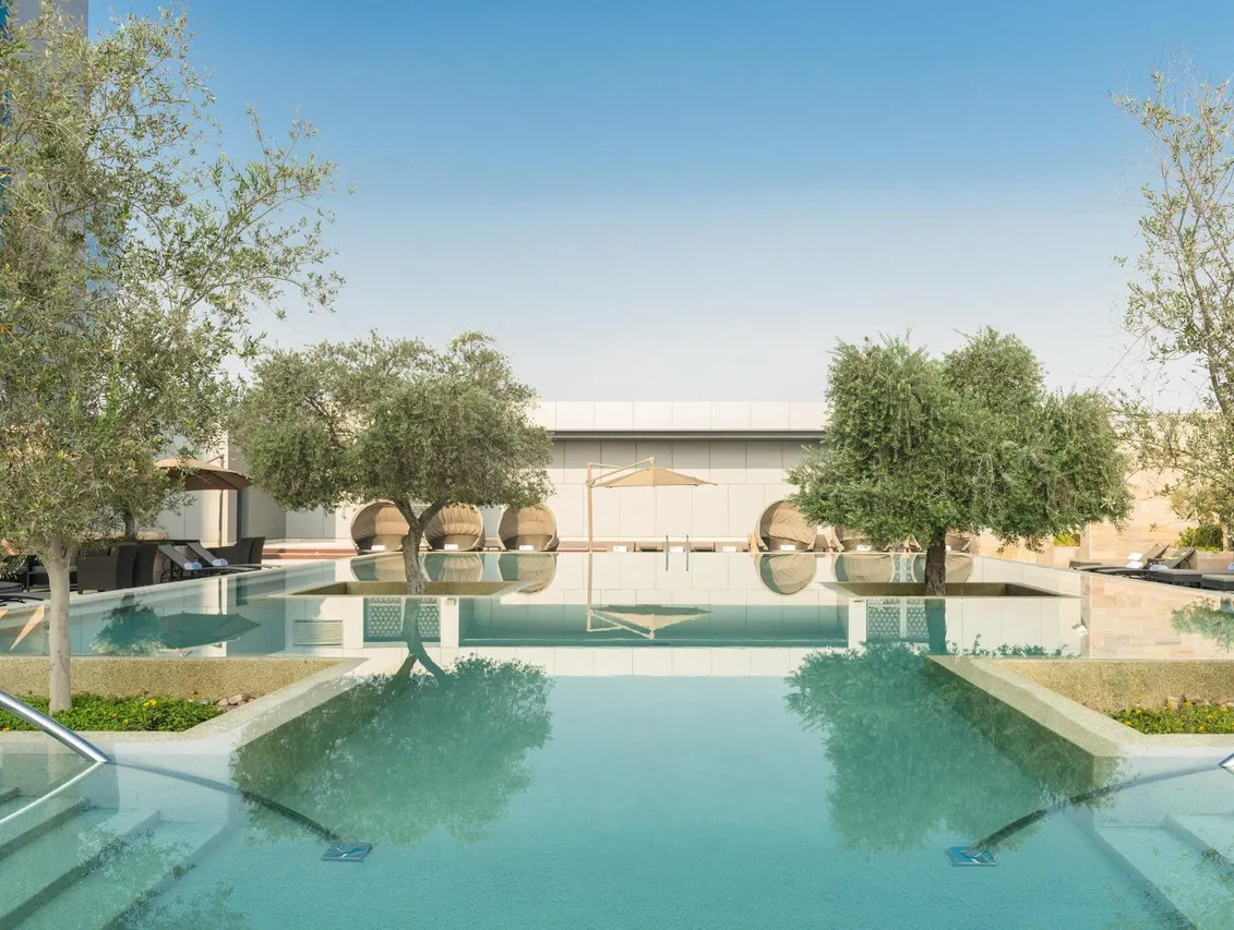 Aloft Abu Dhabi — rooms and atmosphere