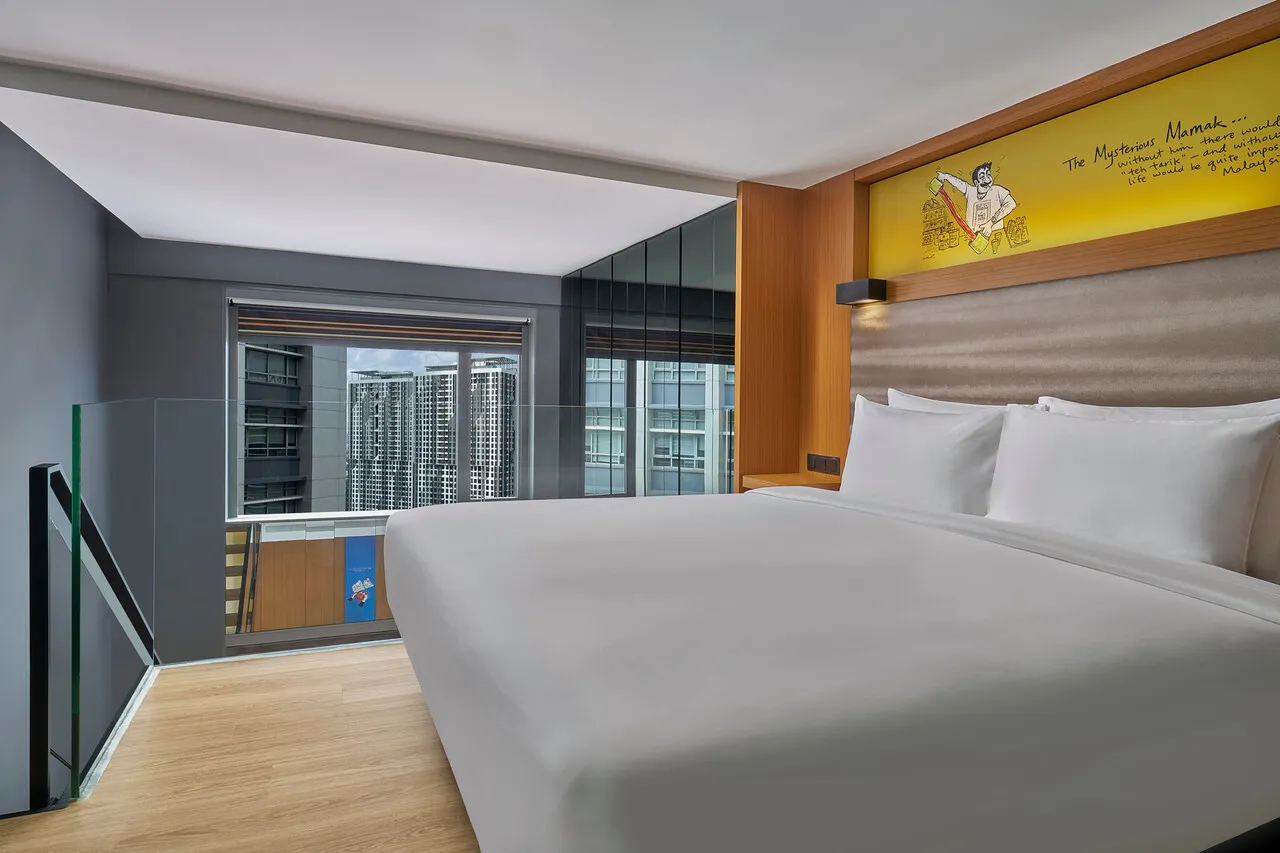 Aloft Kuala Lumpur Sentral — rooms and atmosphere