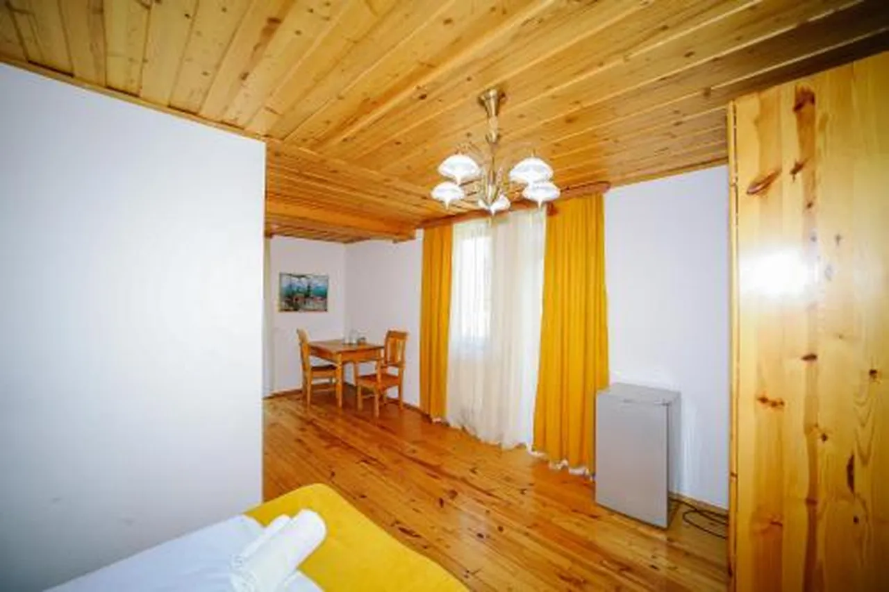 Alpenhaus Kazbegi Hotel & Restaurant — rooms and atmosphere