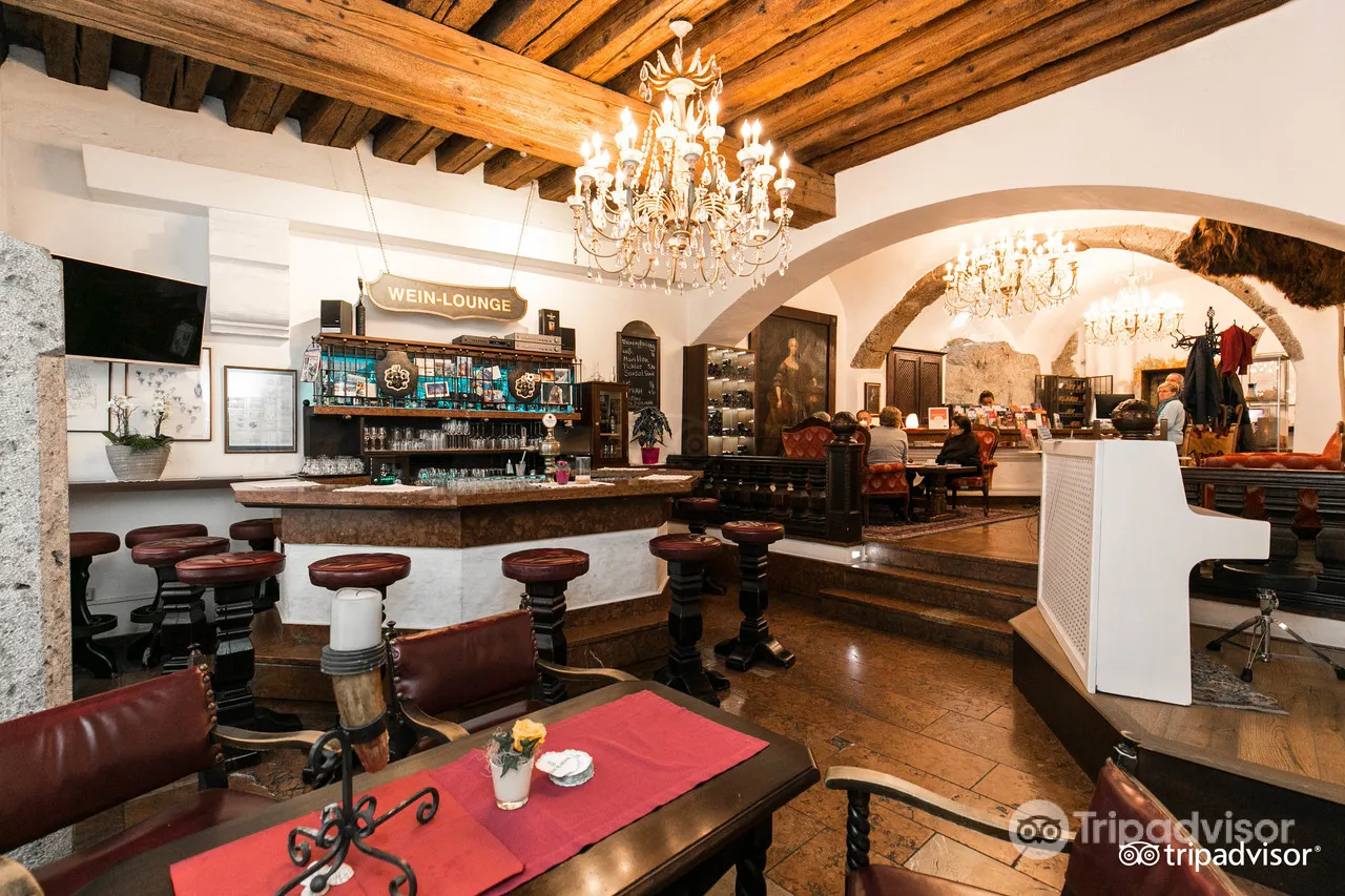 Altstadt Hotel Stadtkrug — rooms and atmosphere