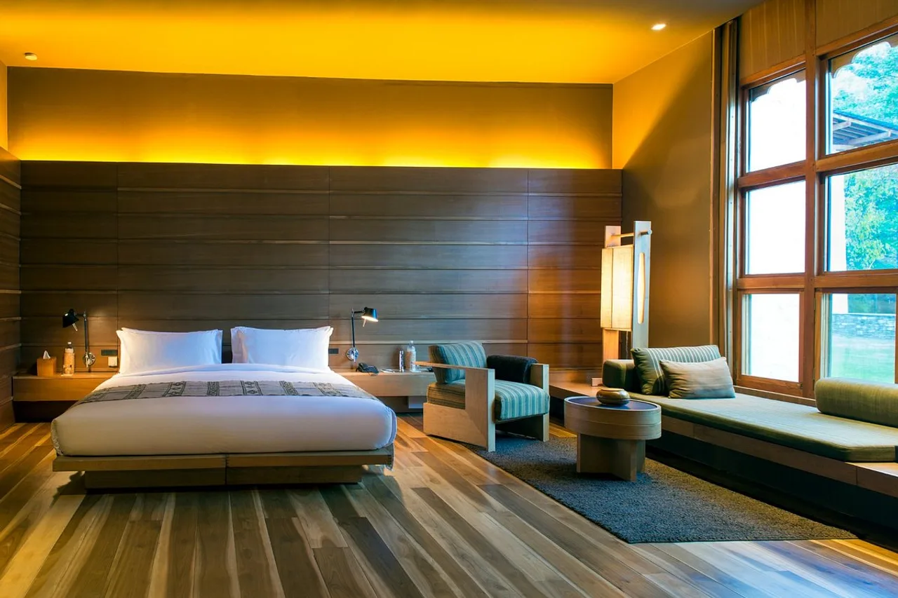 Amankora Thimphu Lodge — rooms and atmosphere