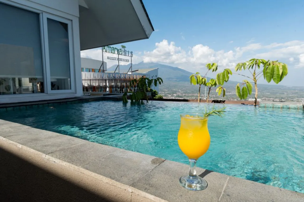 Amarta Hills Hotel and Resort — ภาพห้องพักและบรรยากาศ