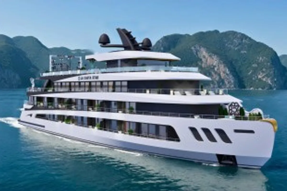 Ambassador Cruise Halong — rooms and atmosphere