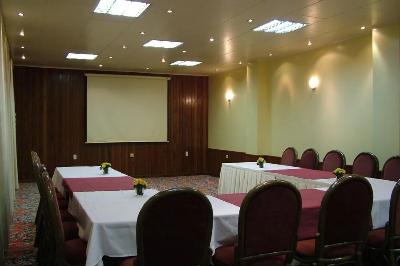 Ambassador Hotel Paramaribo — ภาพห้องพักและบรรยากาศ