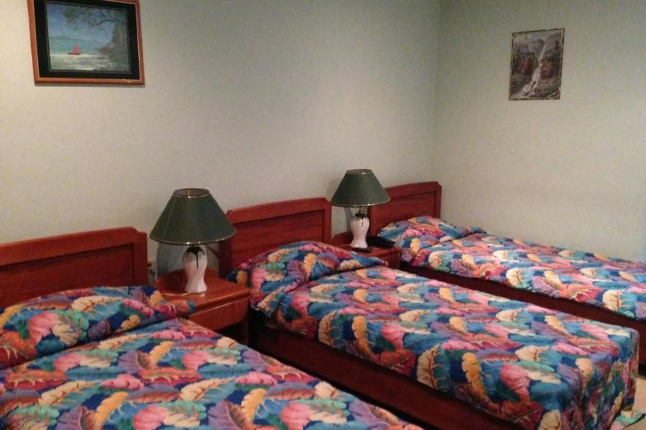 Ambassador Hotel Paramaribo — ภาพห้องพักและบรรยากาศ
