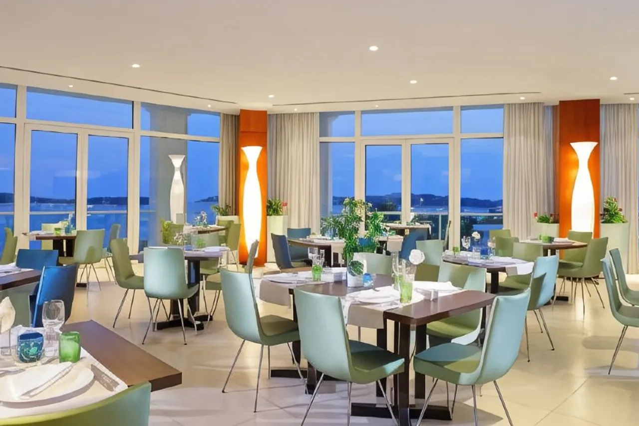 Amfora Hvar Grand Beach Resort — ภาพห้องพักและบรรยากาศ